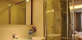 Changchun Yipin Jiliang International Hotel Экстерьер фото