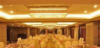 Changchun Yipin Jiliang International Hotel Экстерьер фото